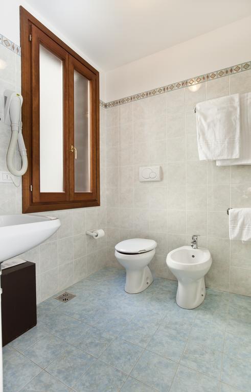 Hotel San Fantin Venedig Værelse billede